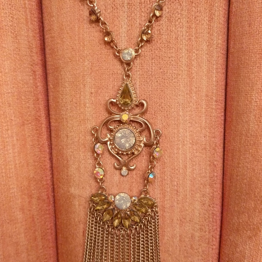 Necklace - Picture 2 of 8